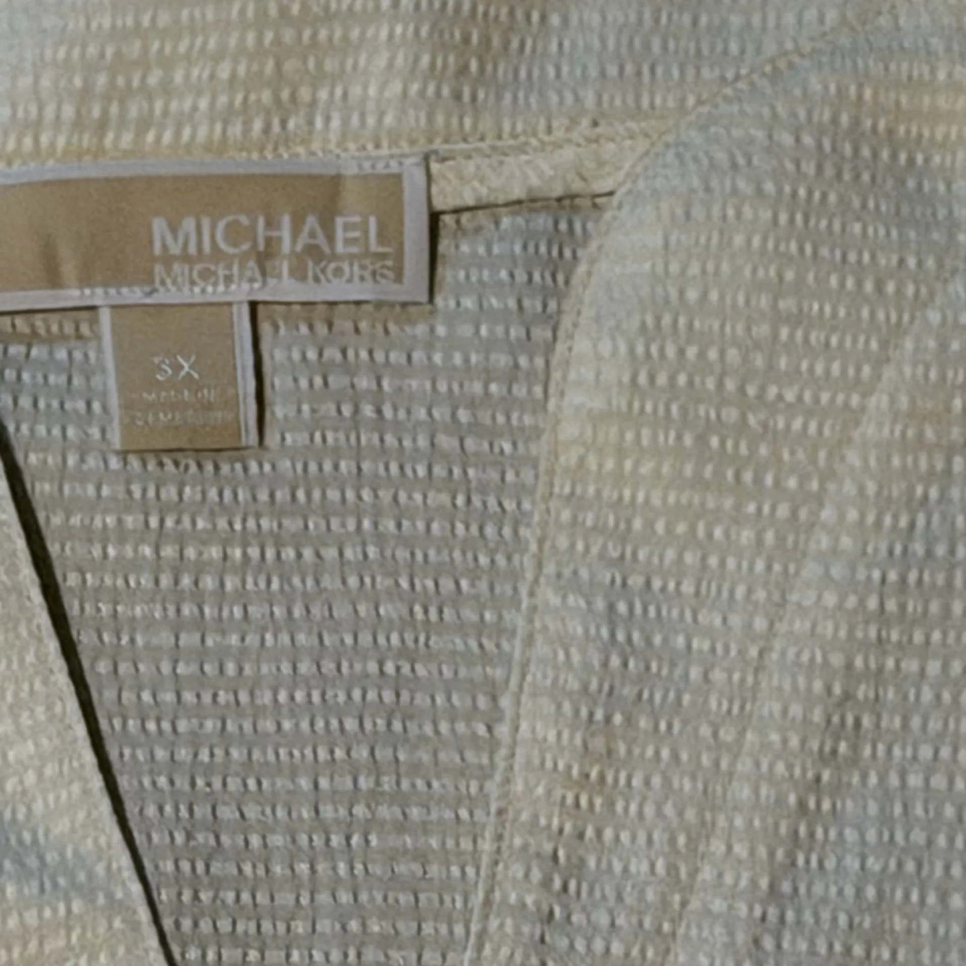 Michael Kors Cream Blouse long sleeve bows on end size 3X - Image 4