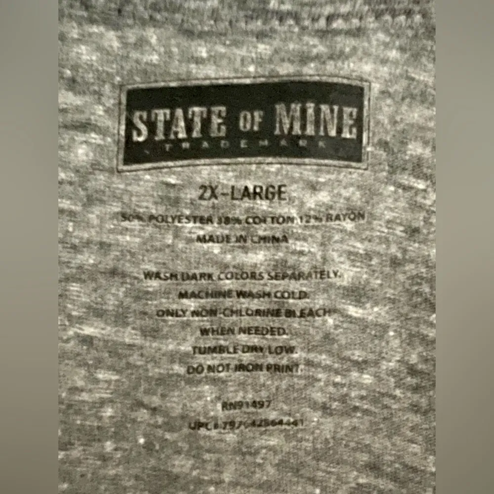 Unisex Gray “Don’t Stop Retrieving” Short Sleeve Tshirt Size 2XL - Image 3