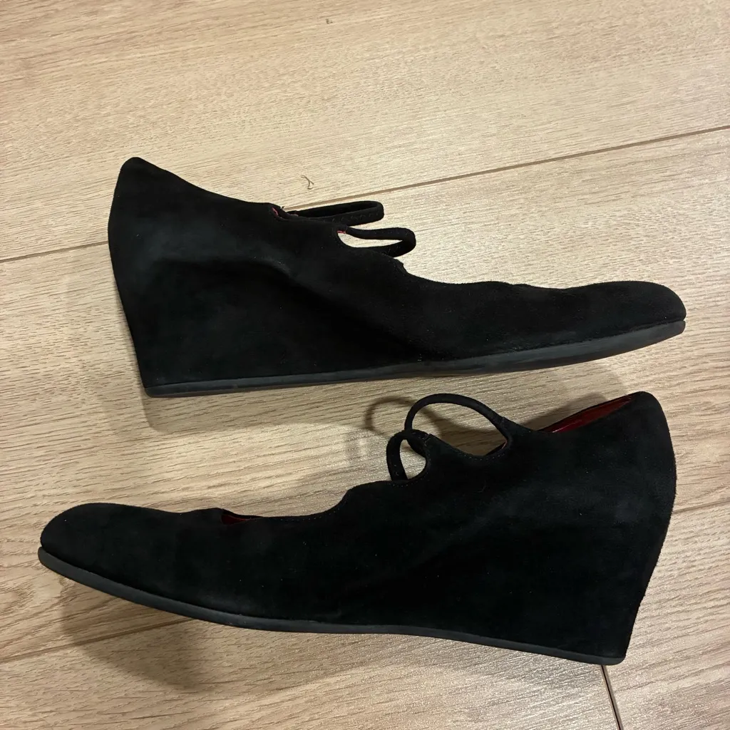 Rue du Jour Paris Black Suede Strappy Wedge Heel Shoe Size 6 *READ - Image 3