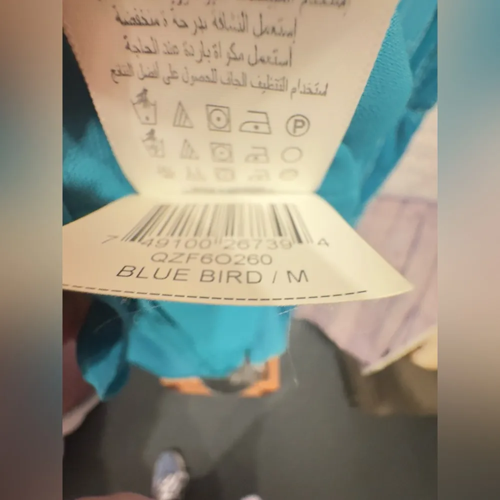 BCBGenerations Velvet mixed Textile Dress size Medium color Blue Bird - Image 11