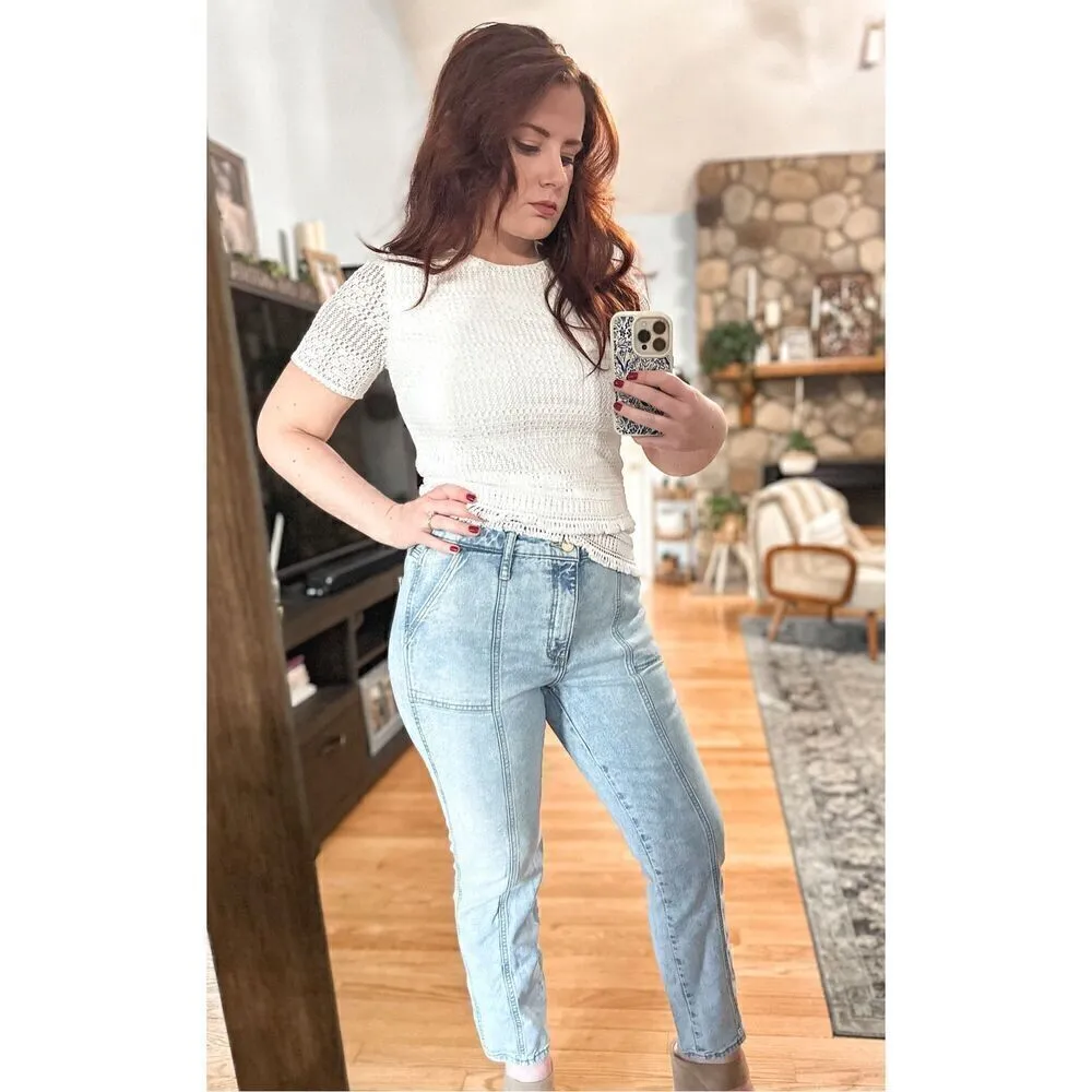 Universal thread high rise slim straight jeans - Image 3