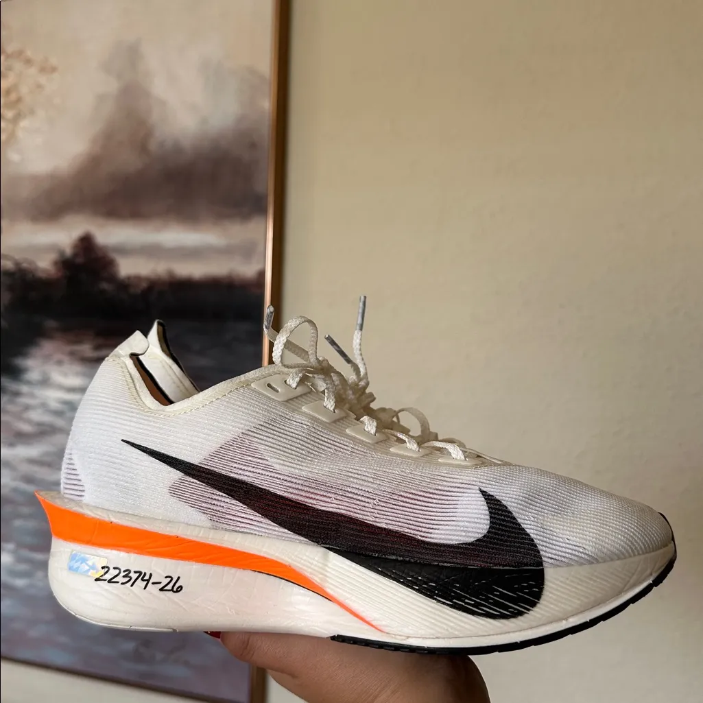 Nike‎ Zoomx Vaporfly 4 Pronto - Womens Sz 7.5 HF6411-100 - Image 3