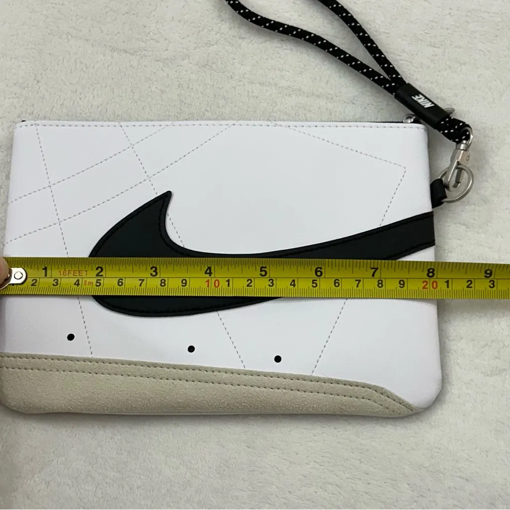 Nike Icon Blazer Wristlet White/Black Swoosh PU Leather Phone Cards Clutch Bag - Image 13
