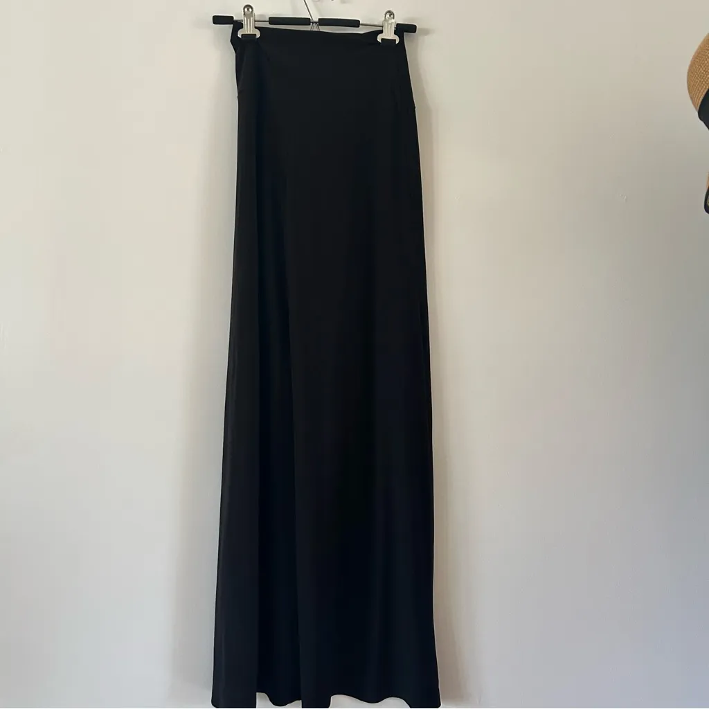 Norma Kamali Black Elephant Stretch Jersey Wide Leg Pants Size S - Image 4