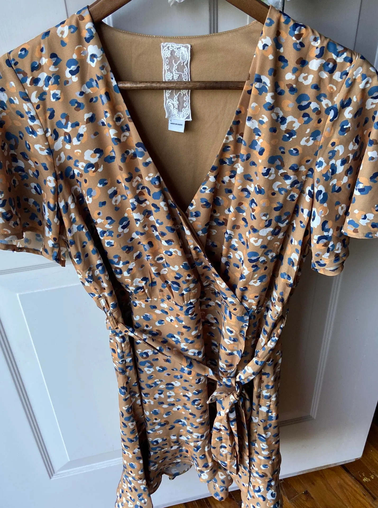 Boutique Dress Size L - Image 3