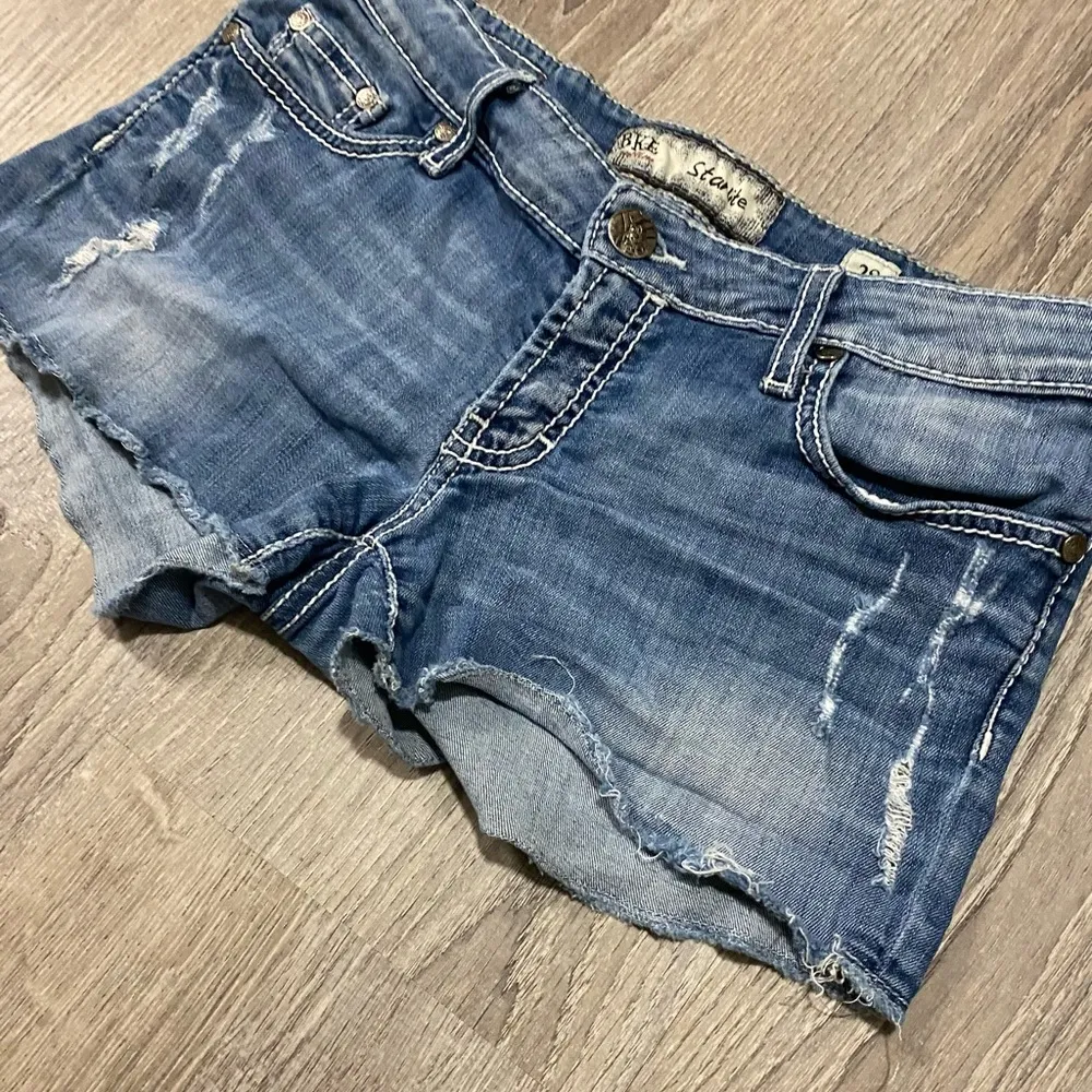 BKE Starlite Distressed Denim Blue Jean Shorts - Image 2