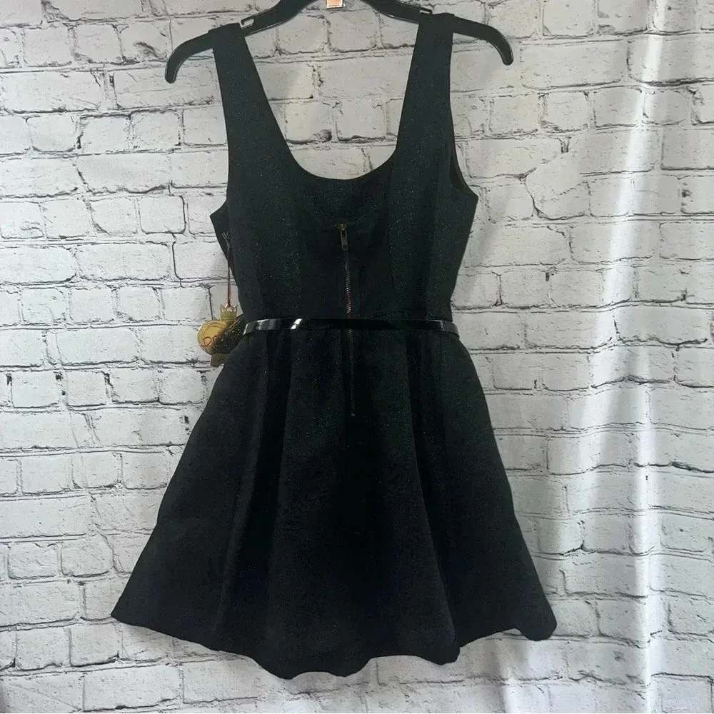 Princess‎ Vera Wang Black A - Image 2