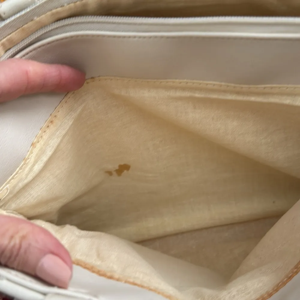 Vintage 80s/90s Partners Cream Floral Patchwork Needlepoint Top Handle Purse - Image 8