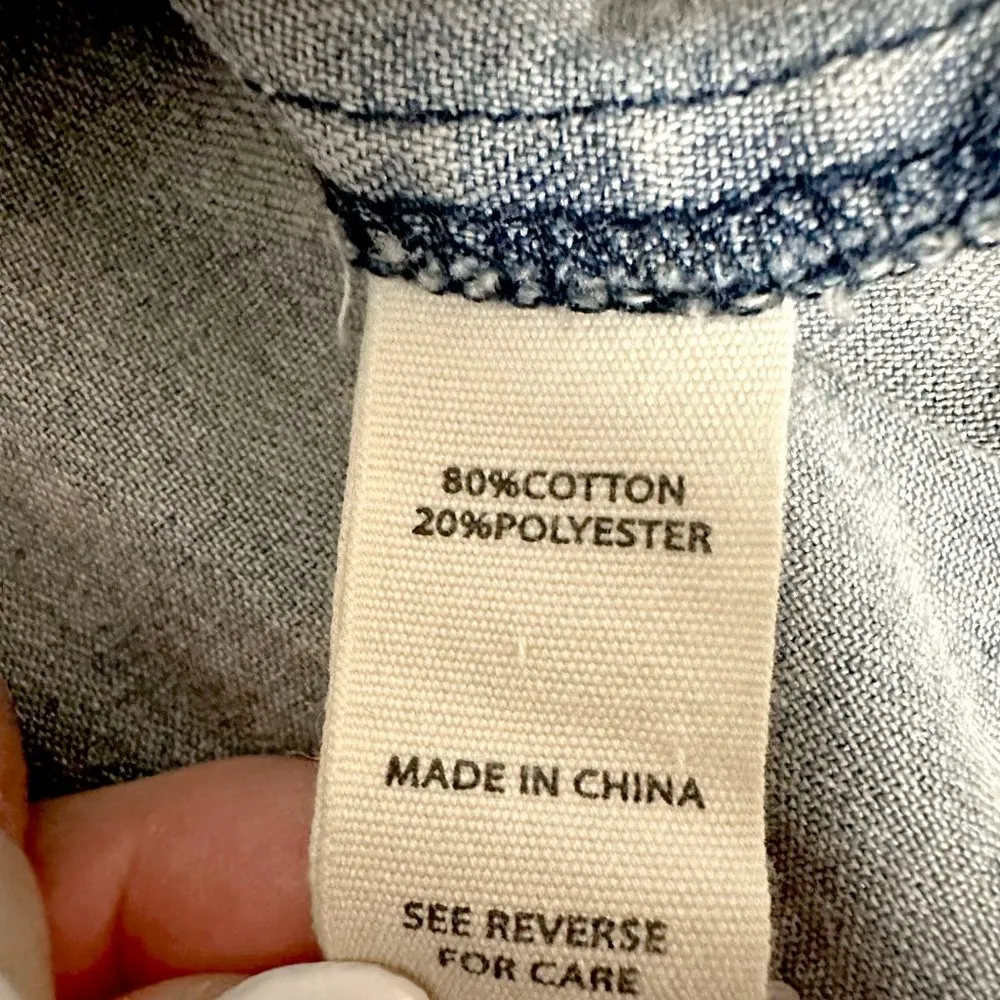 Gilded Intent  Chambray Tank - Image 9