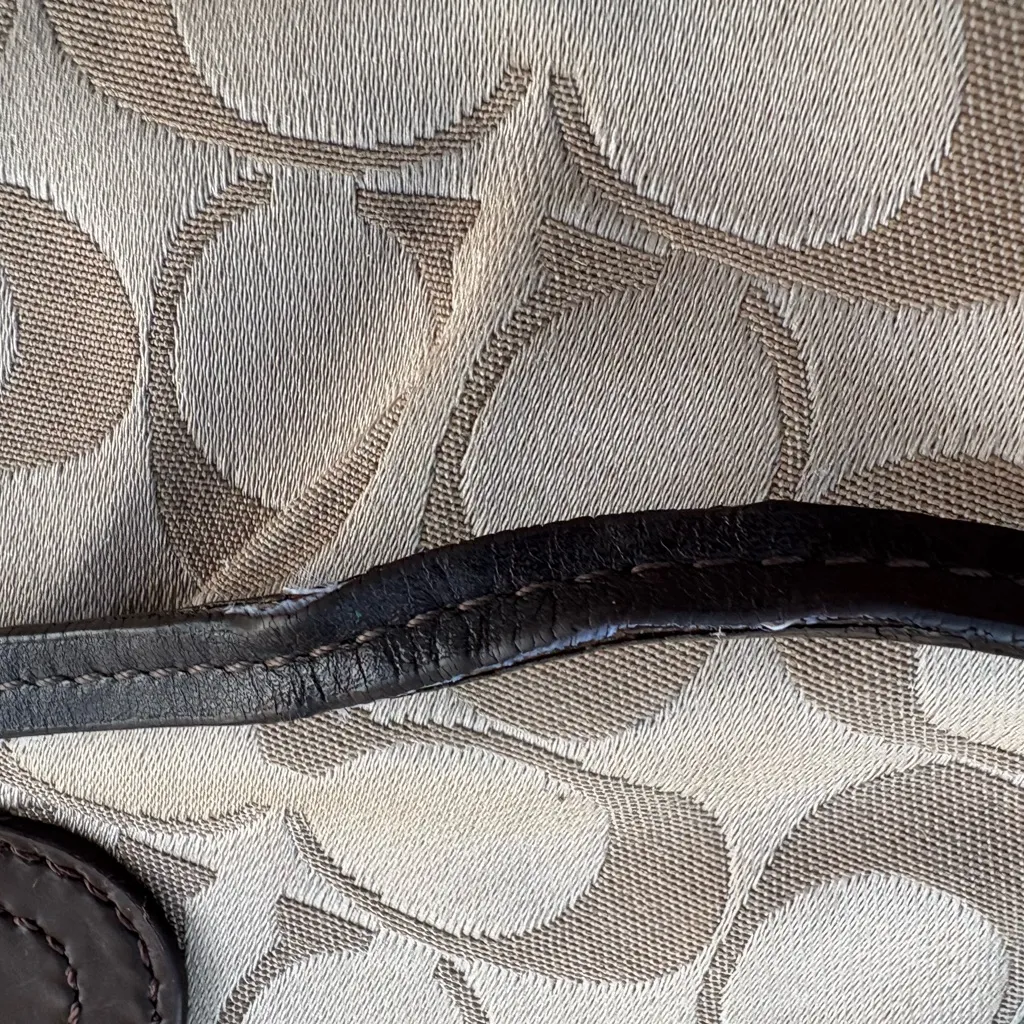 Coach Tan Signature Pleated Wristlet
FIRM ON PRICE - Image 10