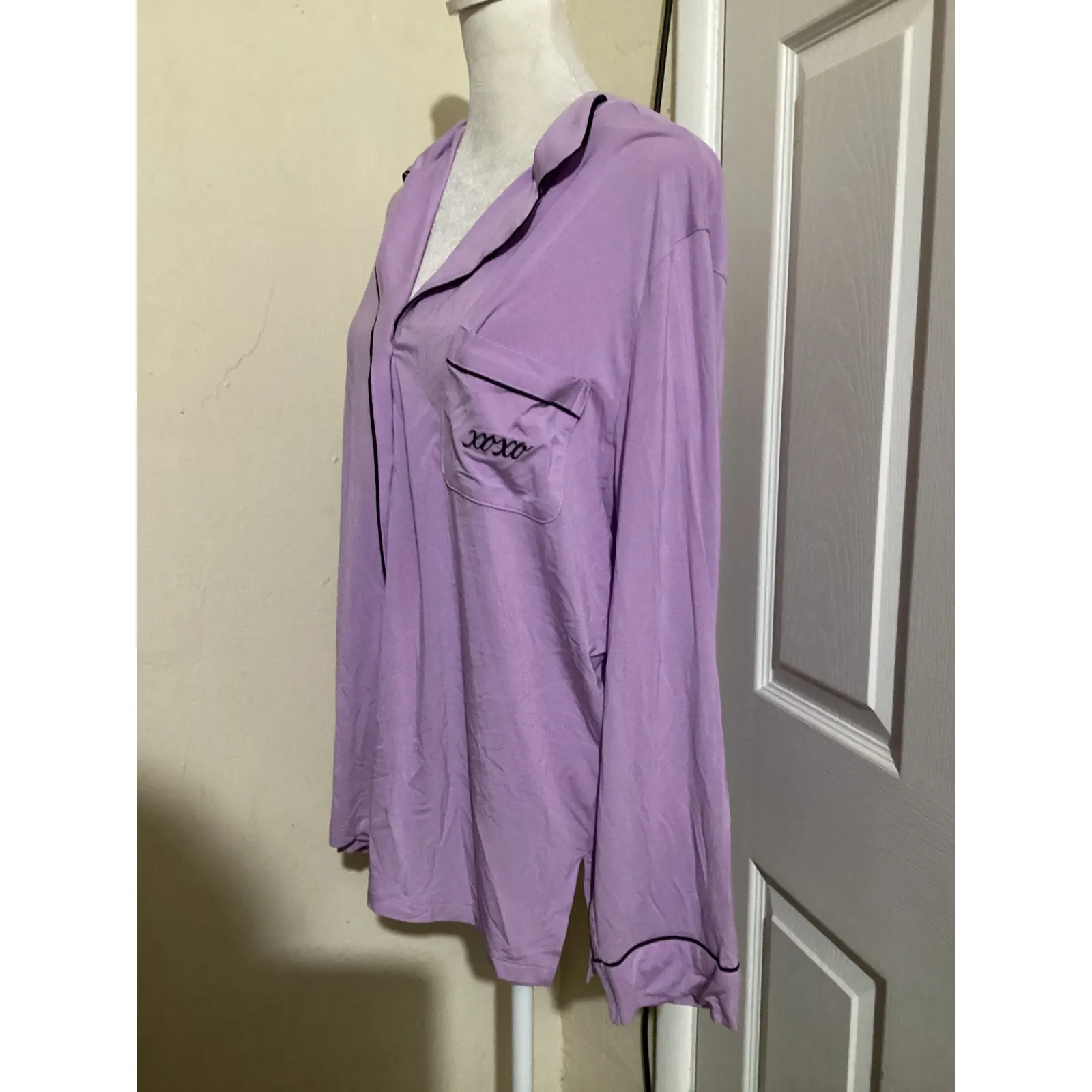 VICTORIAS SECRET Lavender Modal Blend Pajama Top Long Sleeve Button Up Size L - Image 2