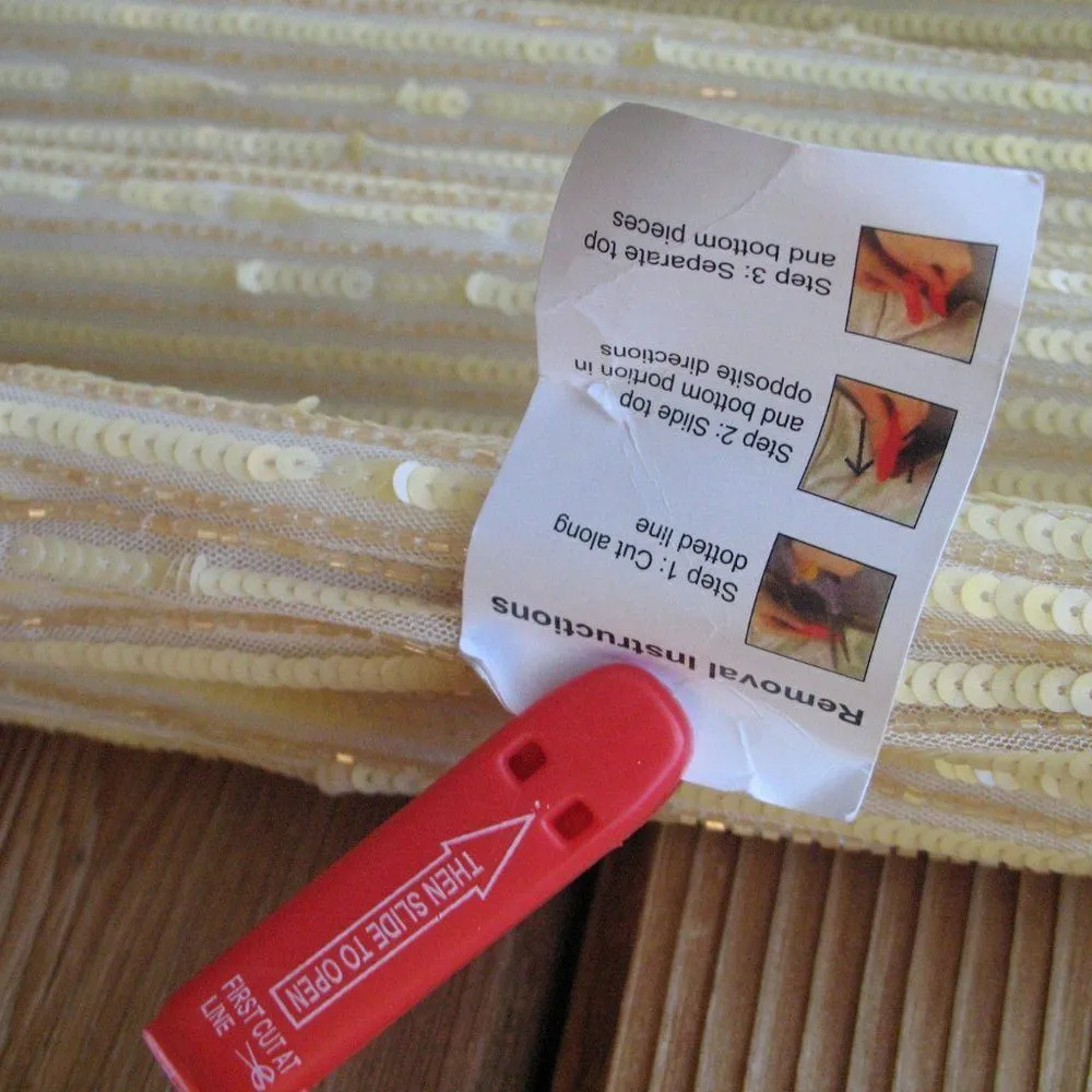 Mac Duggal 5646 Womens EMBELLISHED FLUTTER CAP SLEEVE A LINE GOWN Runs Large - Image 14