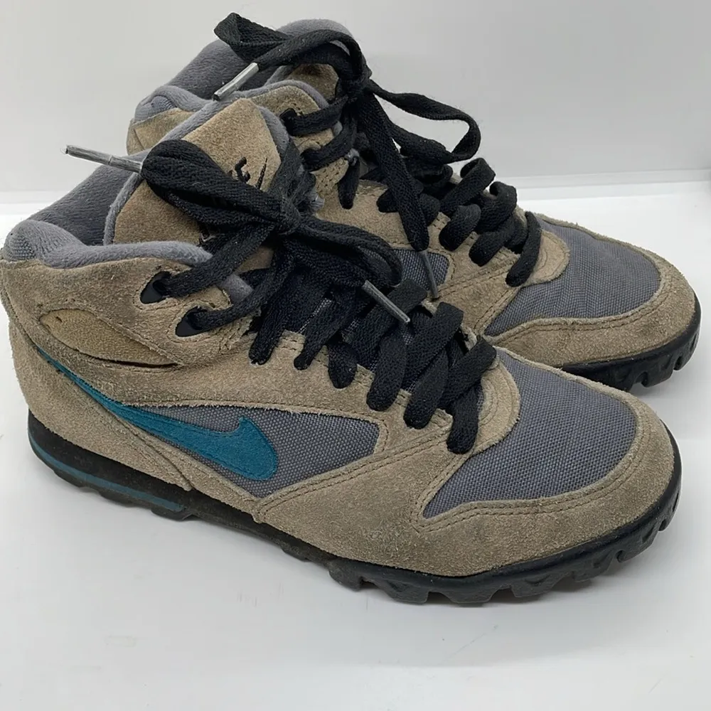 Vintage 90’s  Suede Hiking Boots 6.5 - Image 3