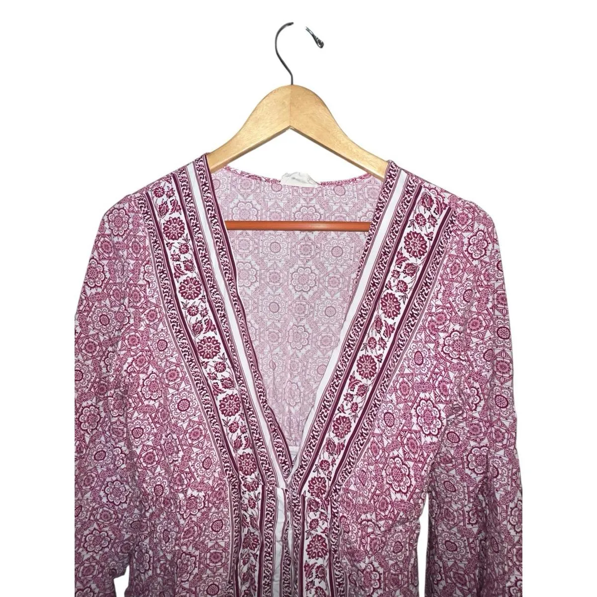 Altar’d State Boho Long Sleeve Romper Pink White Floral Women’s Size Large - Image 2