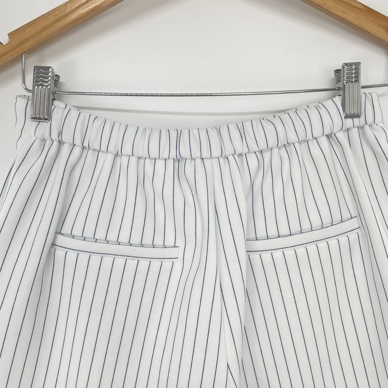 New French Connection Womens White Blue Pinstripe Tailored Fit Shorts US 0 - Image 8