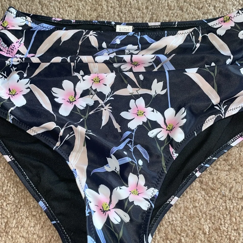 Floral High - Image 2