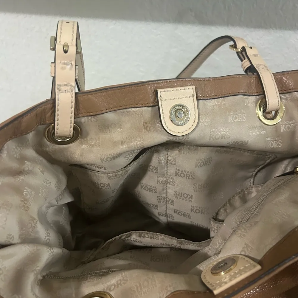 Michael Kors jet set carryall tan/cream - Image 4