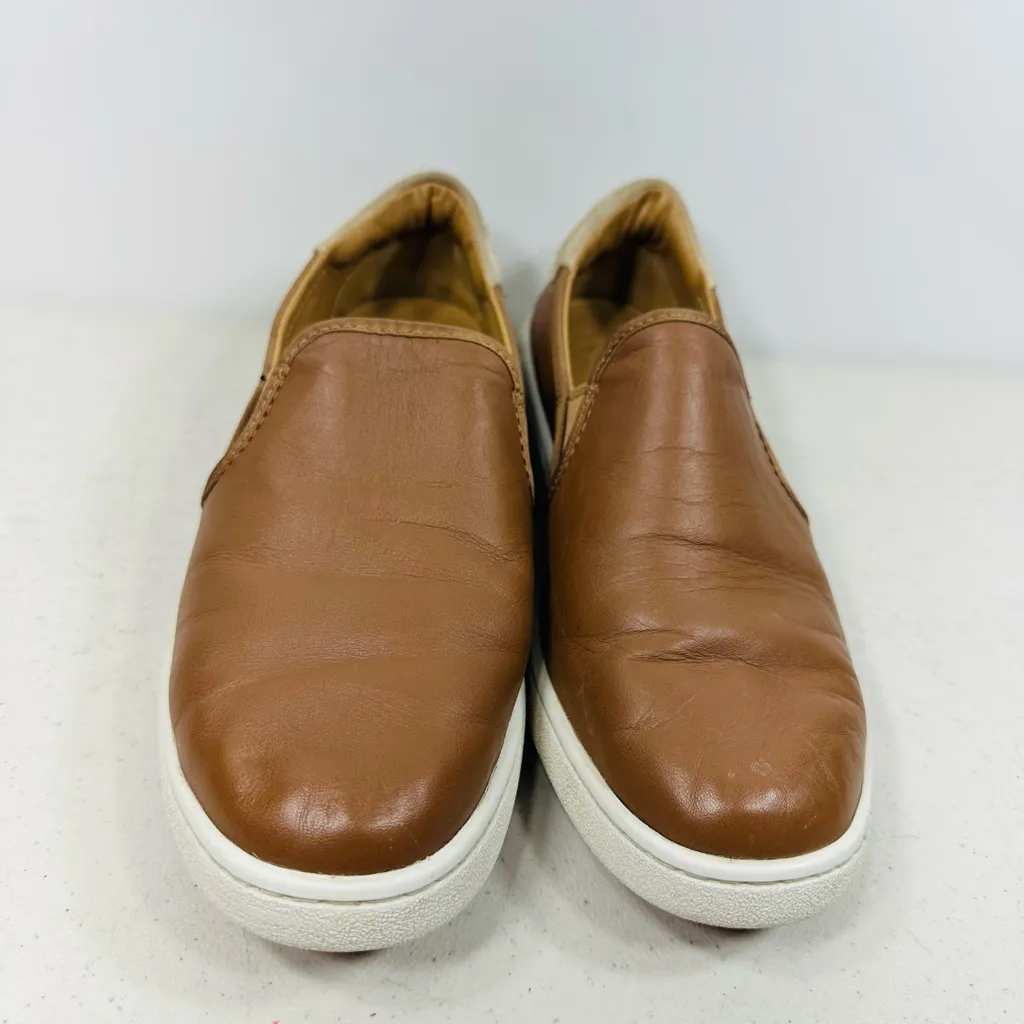 Ugg Australia Cas Slip-On Womens Brown Fashion Leather Sneaker Shoes Size 8.5 US - Image 2