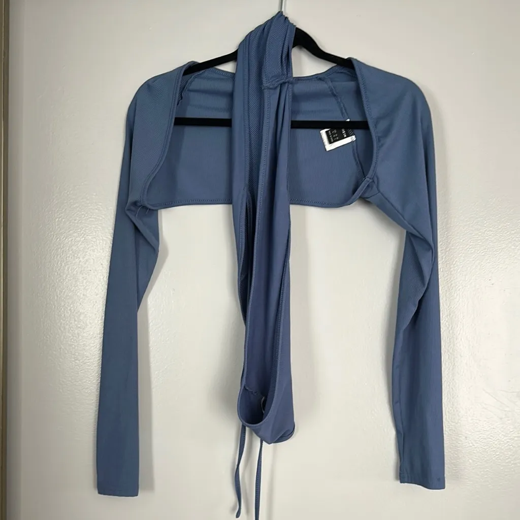 Blue Long Sleeve Bolero Shrug 2-Piece Cropped Top - Image 4