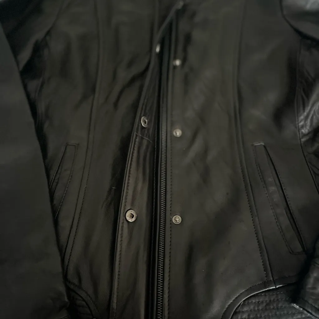 Tommy Hilfiger Women’s Black Leather Jacket/Coat Size Large - Image 3