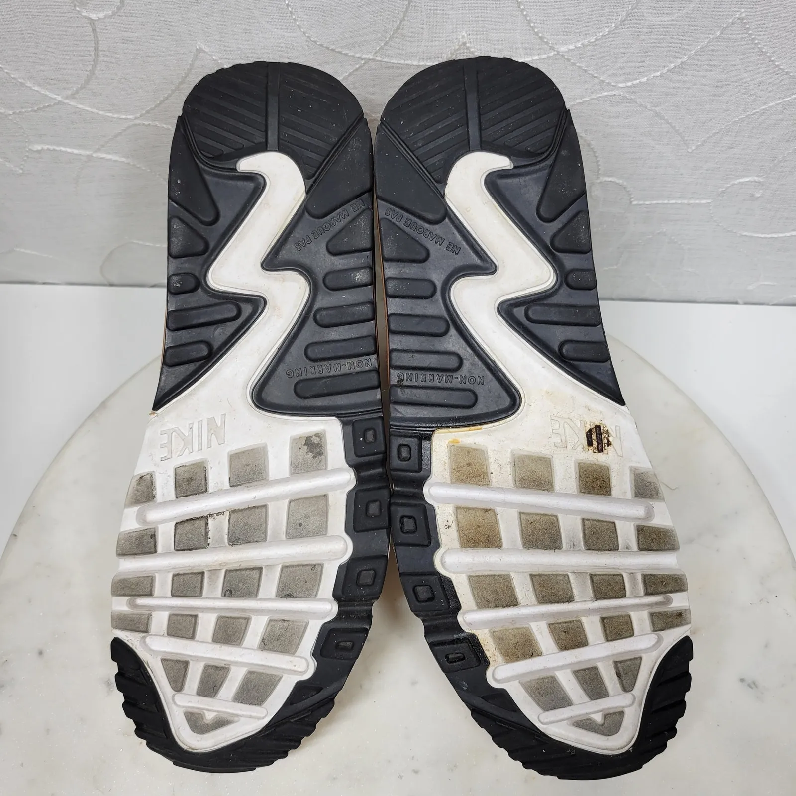 Nike Air Max 90 Print Sneakers Women 6.5 White Bronze Leather Lace Up Running - Image 14