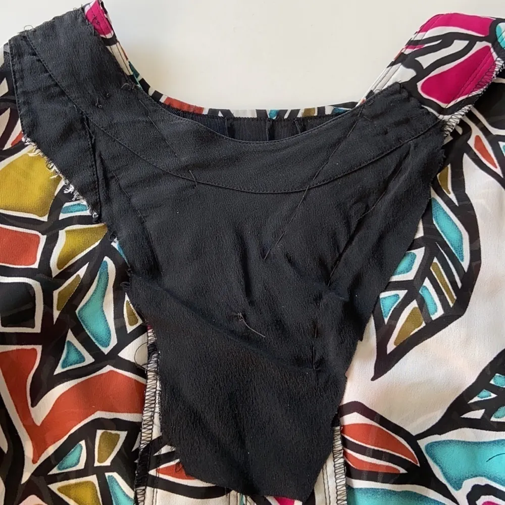 Nicole Miller Womens Muti Color Short Sleeve Shirt - Image 6