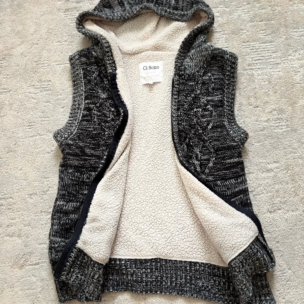 Vest Gray/Black/White Size M - Image 2
