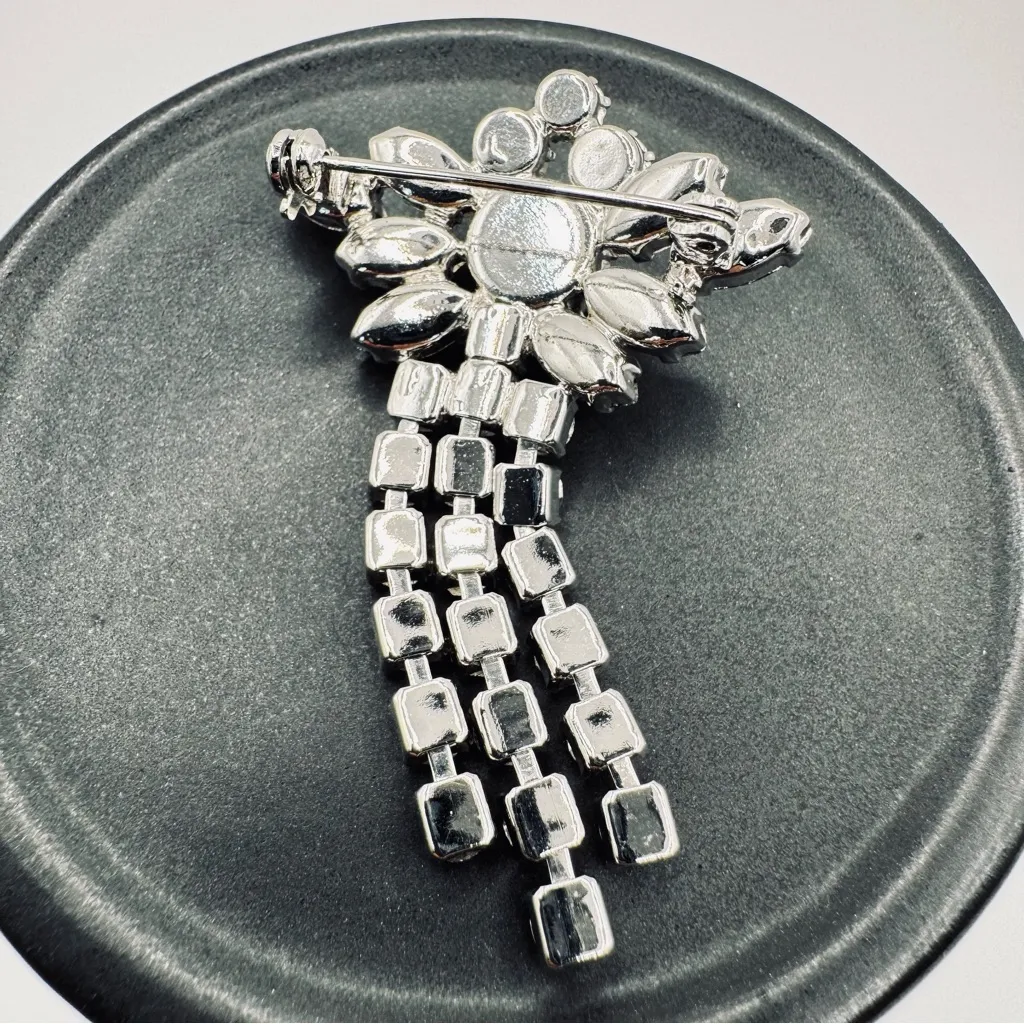 VTG Rhinestone Flower Brooch | Cascading Crystal Drop Pin | Old Hollywood Glam Silver - Image 2