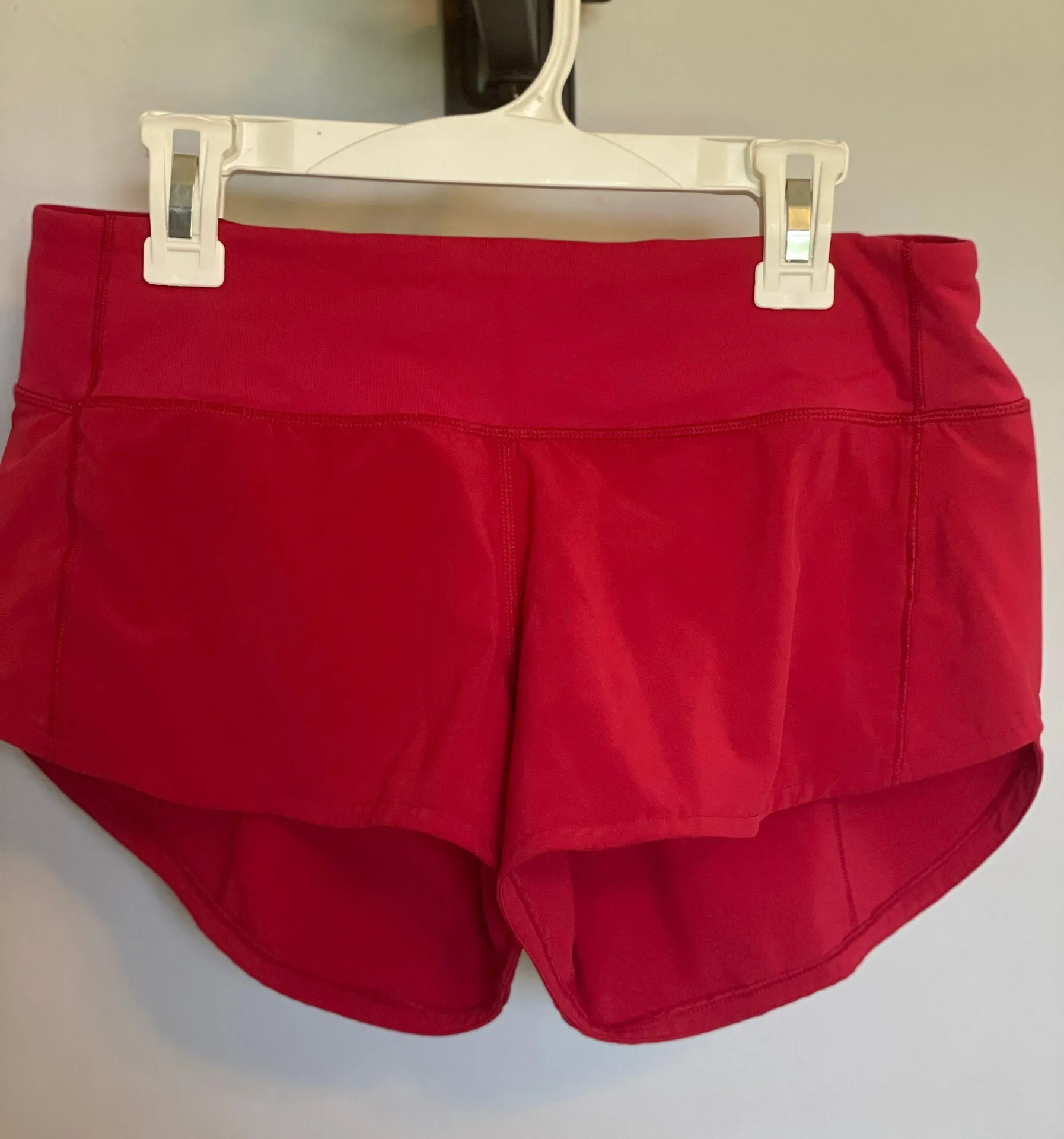 Lululemon shorts size 4 - Image 2