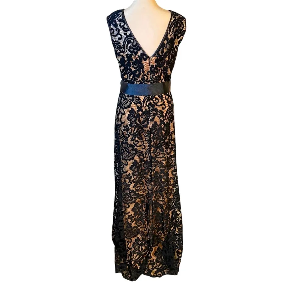 Betsy & Adam Navy Blue Lace and Taupe Evening Gown Size 6 - Image 4