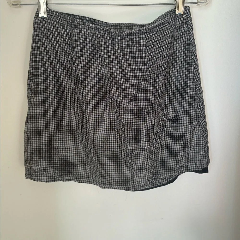 American Eagle black and white tiny plaid  gingham mini skirt size  XS - Image 7