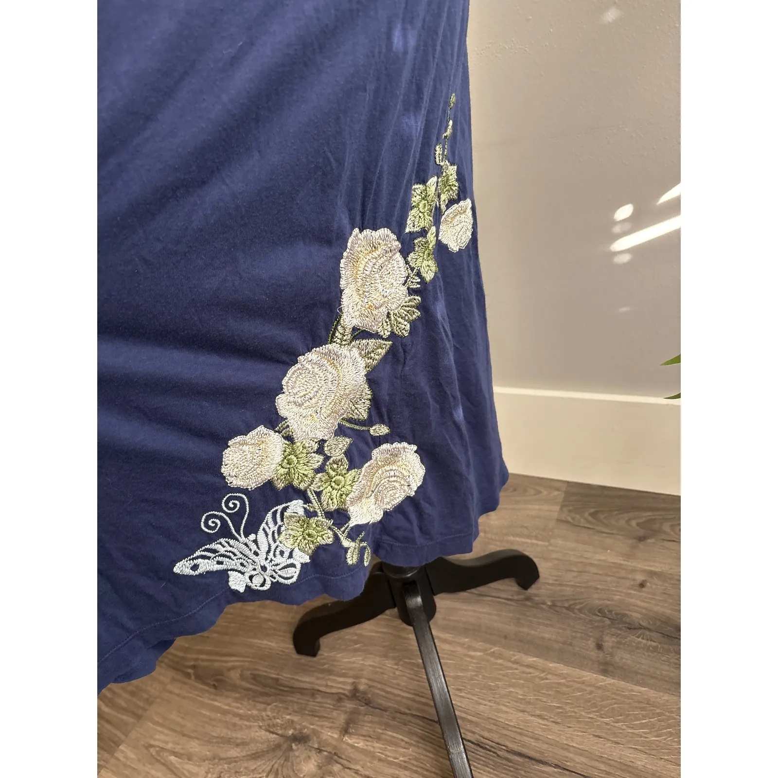 Johnny Was LA Navy Blue Floral Embroidered Sleeveless Maxi Tshirt Dress Size S - Image 2