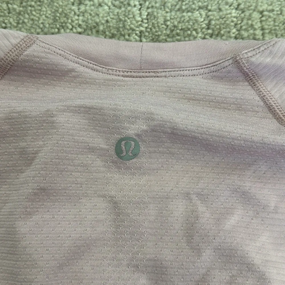 Lululemon swiftly Tech 2.0 LS shirt race length MEADOWSWEET PINK long sleeve - Image 6