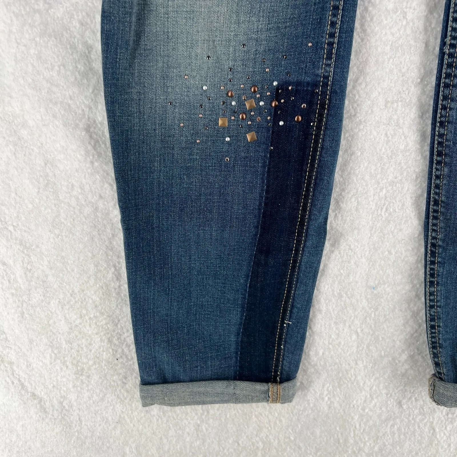 Miracle Freedom Boyfriend Jeans Womens 8 Blue Patchwork Embellished Cuffed Hem - Image 7