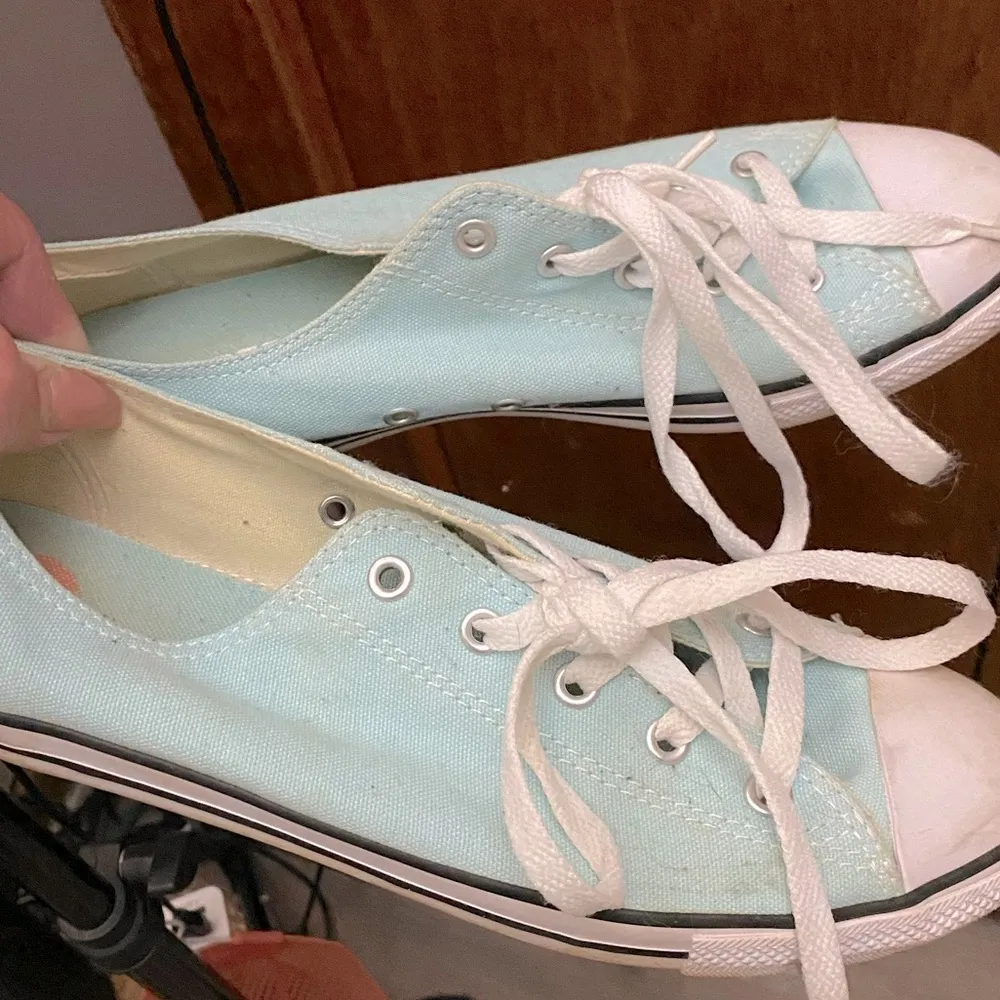 Converse shoes mint green - Image 2