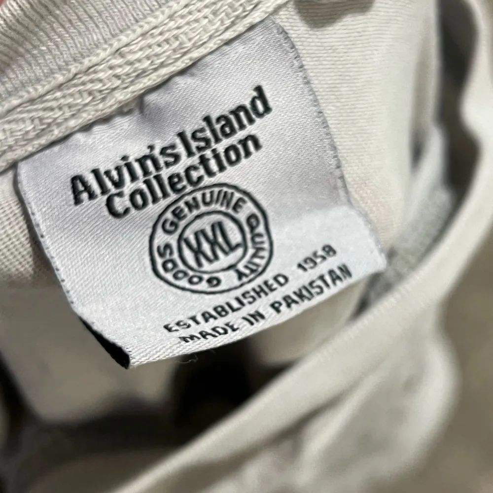 Gray Long Sleeve Salt Water Shirt Size XXL - Image 4