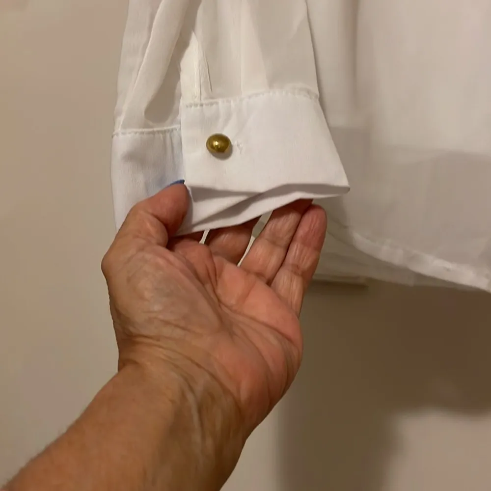 Magnificent White Blouse Long sleeve with Gold lace. & Gold Buttons accents Lg - Image 2