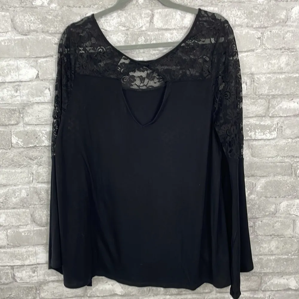 Torrid Black Lace Open Back Top - Image 4