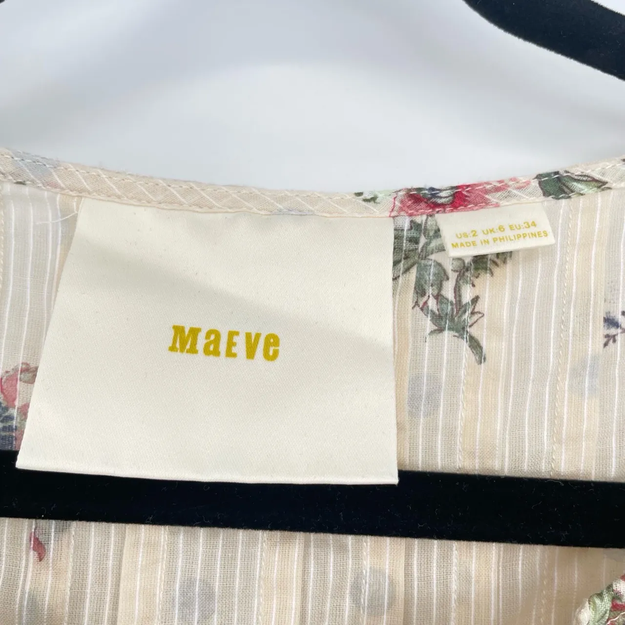 Maeve Womens Floral V-Neck Short Sleeve Pleated Fairy Core Boho‎ Cream Blouse 2 - Image 7