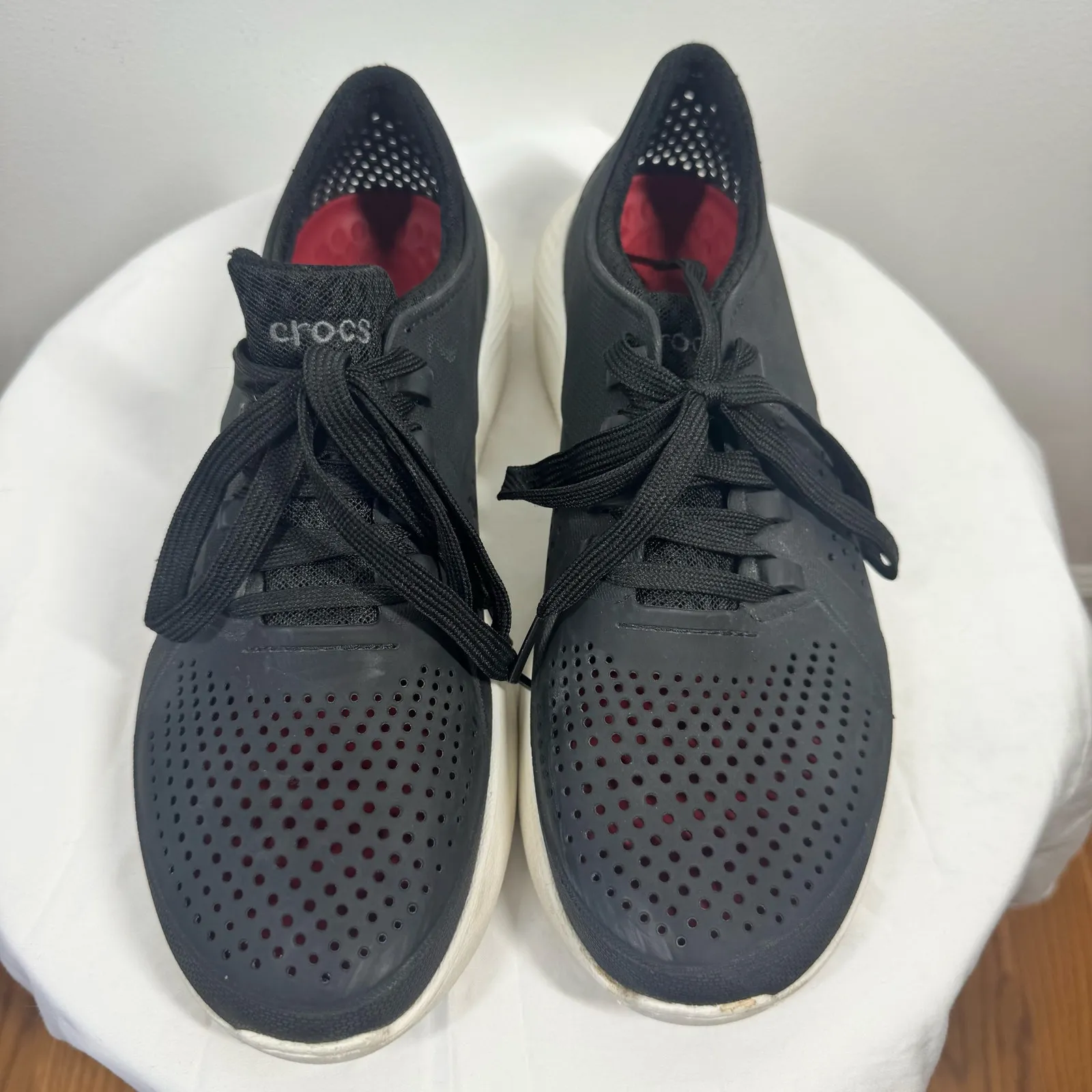 Crocs LiteRide Pacer Shoes Women 9 Black & White 205034 Lace Up Casual Walking - Image 2