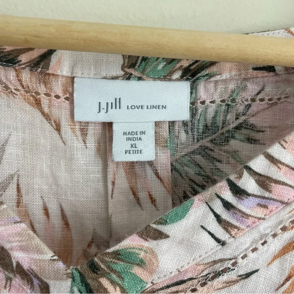 J. Jill Love Linen Tropical Floral Ruffle Sleeve Blouse size XLP Pink V - Image 10