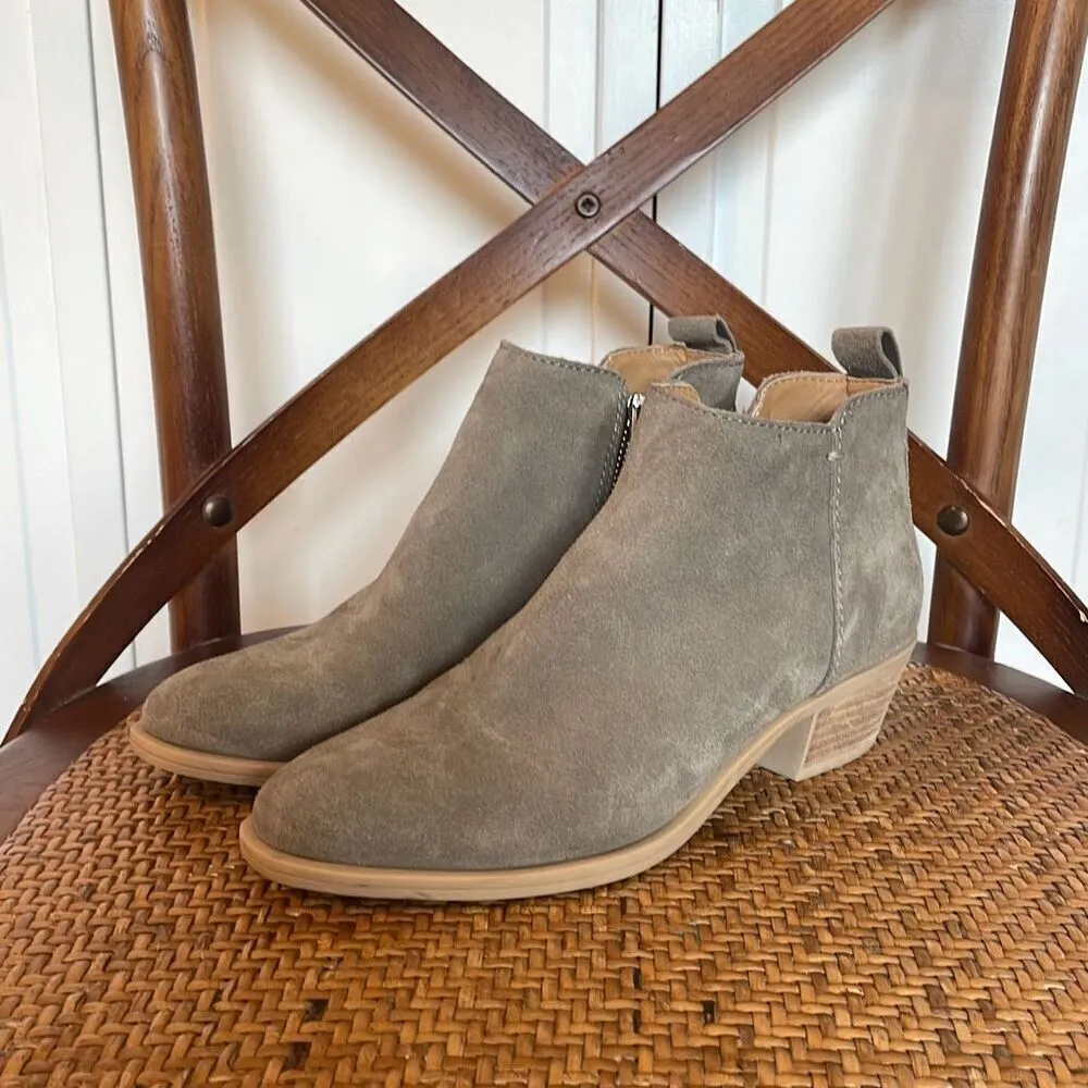 Dolce vita grey suede booties size 6 Gray - Image 10