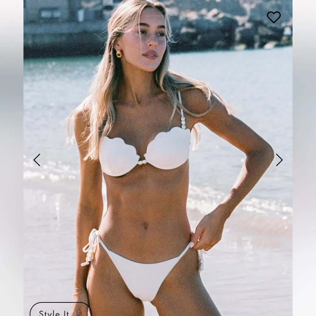 NWT- Lspace sunrise shell bikini top with pearl accents and Lucia bikini bottom - Image 3