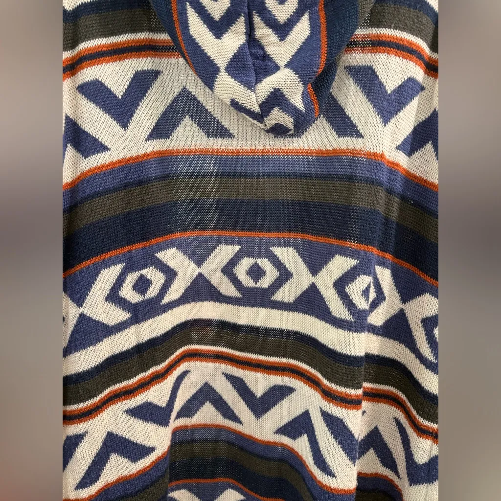 Live and let live  Aztec Knit Sweater - Image 4