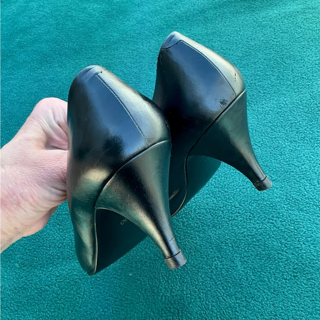 Elegant 🌹GIVENCHY shoes 🌹 - Image 7