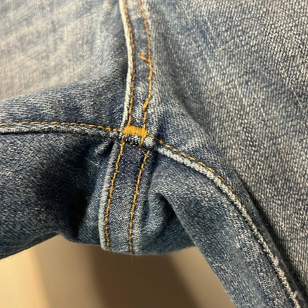 Madewell- 11" High-Rise Skinny Jeans in Light Wash Minimalist Casual- Size 25 - Image 10