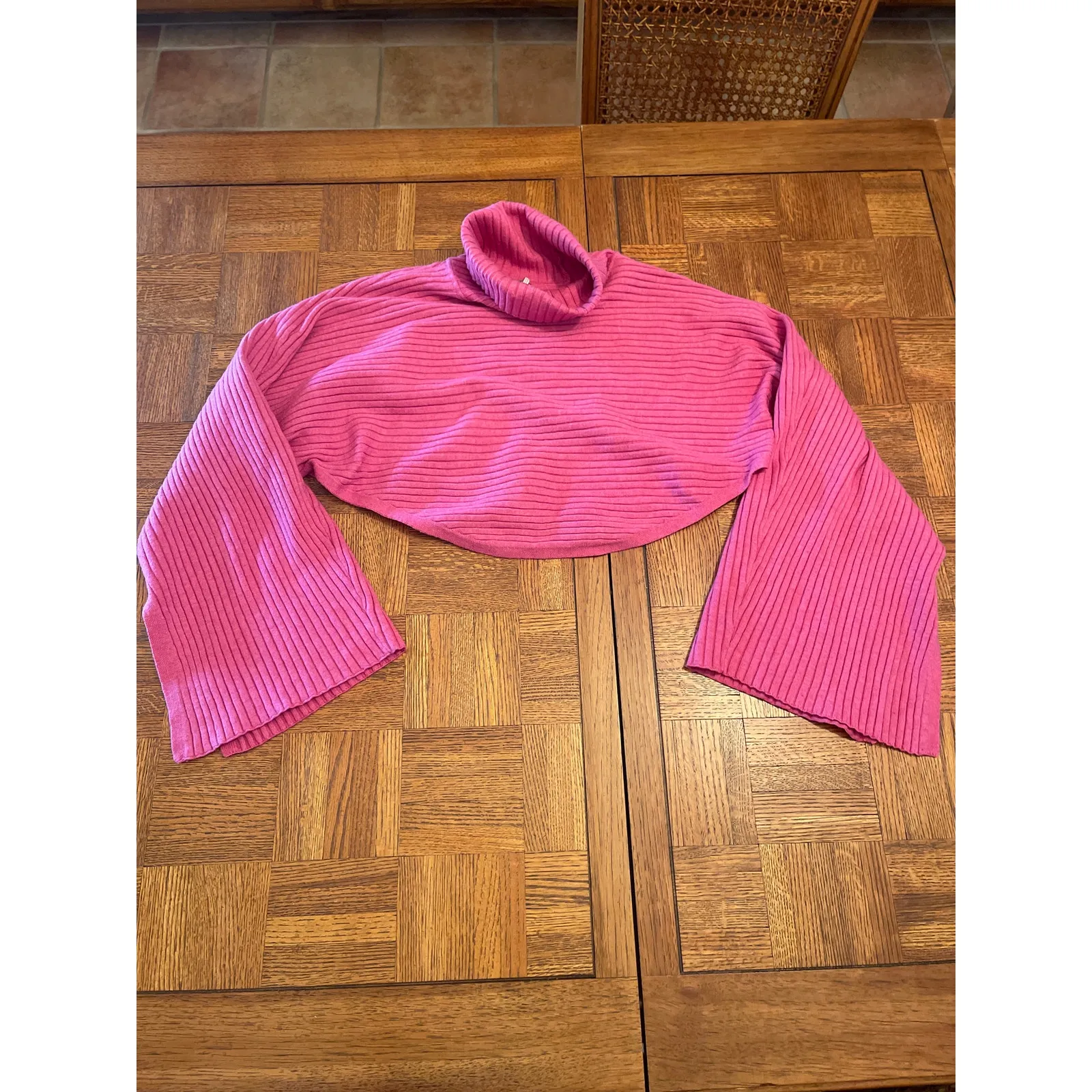 Free People Billie Mock Neck sweater in a rose or pink.  Large - Image 2