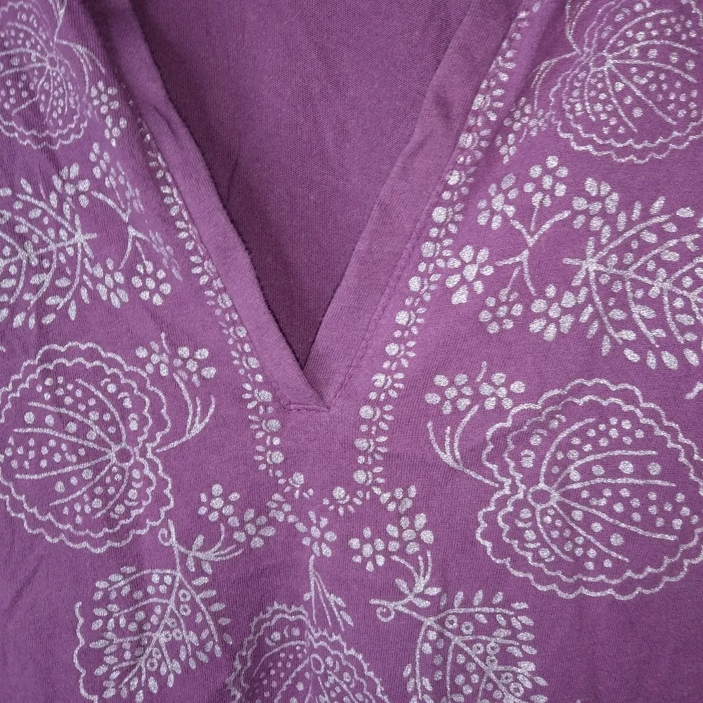 Lucky L Embroidered Half Sleeve V-Neck Purple Crop Top - Image 5