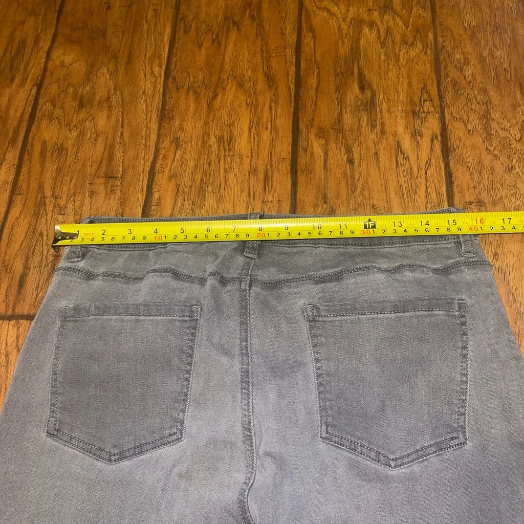 Buffalo David Bitton Charcoal stretch Skinny Jeans womans size 14 34 - Image 5