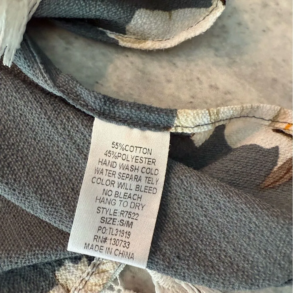 Umgee gray floral kimono open dusted with tassels summer resort wear S/M - Image 3